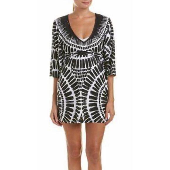 Trina Turk Tynic Top‎ Black and White women’s size small ￼ - Picture 1 of 8